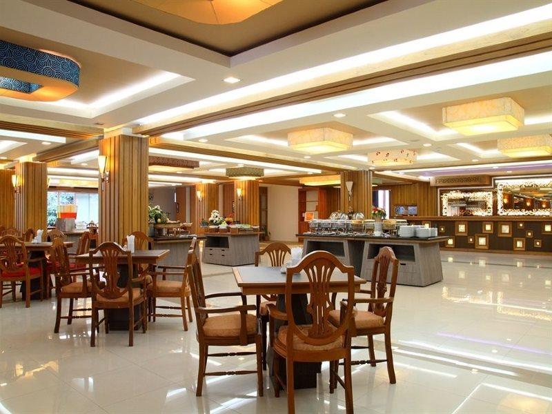 Chiang Mai Phucome Hotel Экстерьер фото