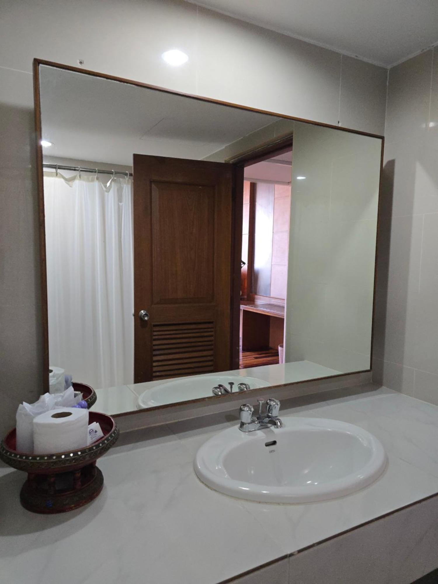 Chiang Mai Phucome Hotel Экстерьер фото